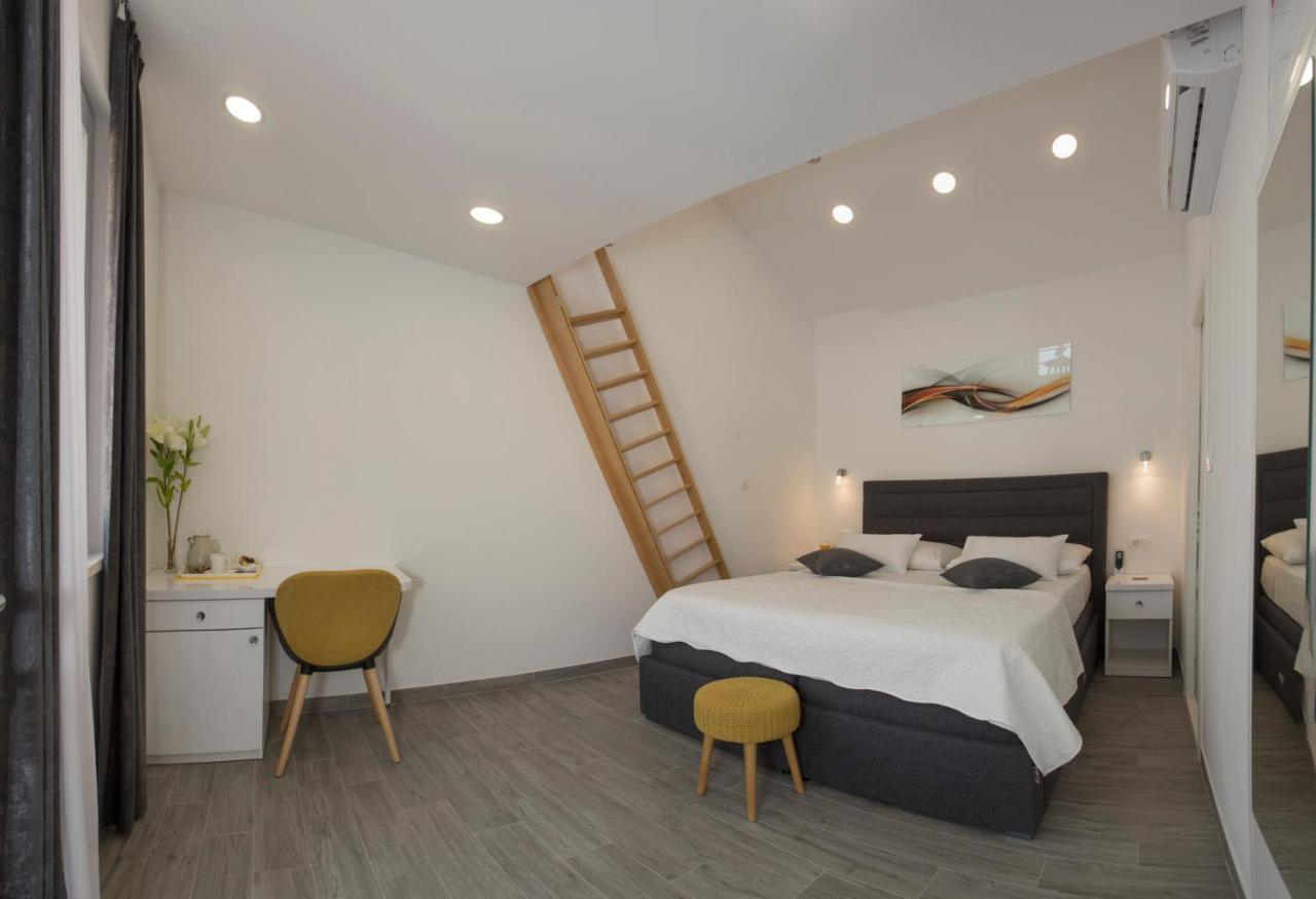 Central Old Town Rooms 1 Split Eksteriør billede
